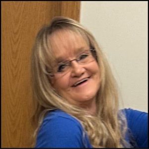 Meet your Posher, Beth